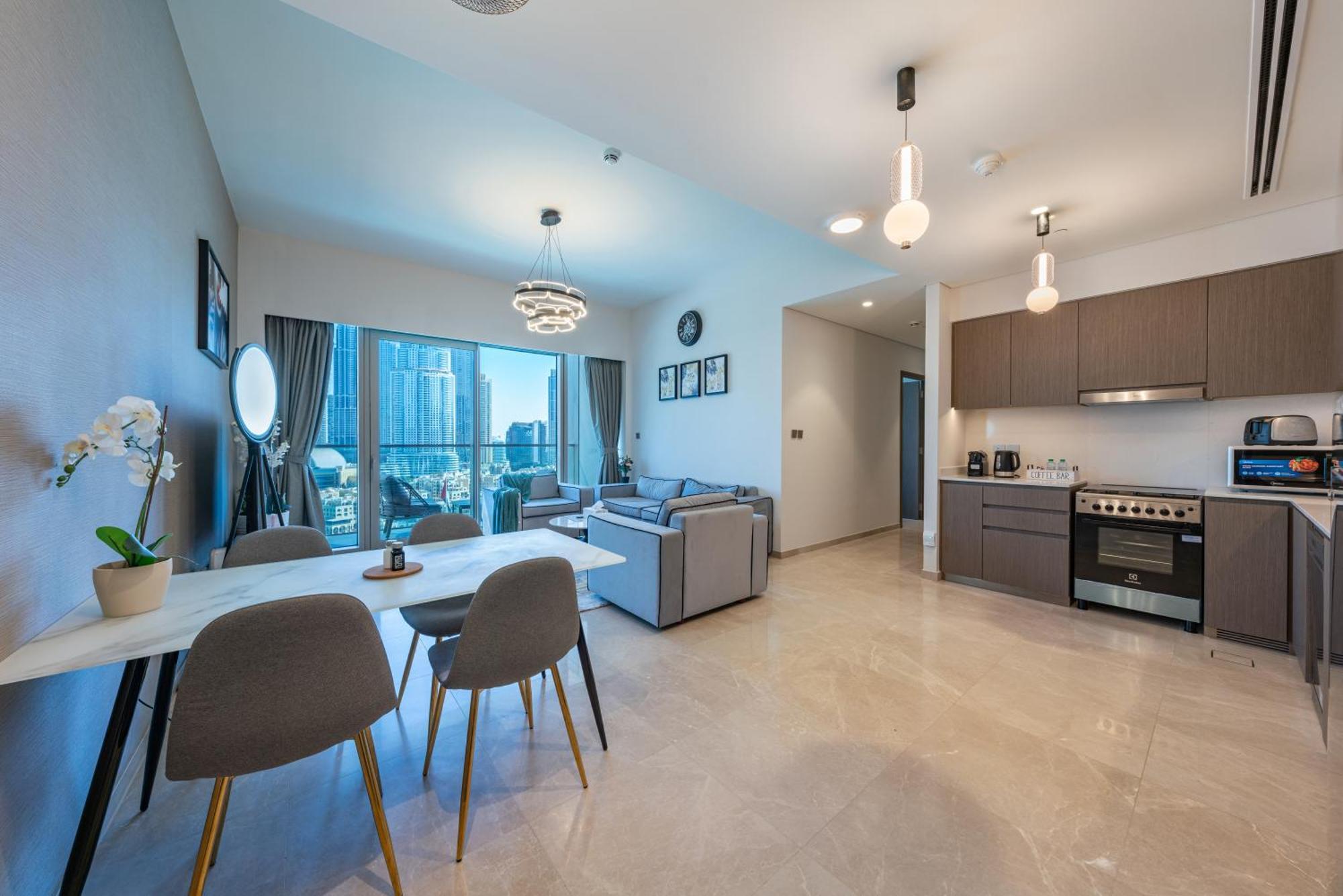 Apartment Skyline Majesty - Luxury Living With Full Burj Khalifa & Fountain Views - 1703