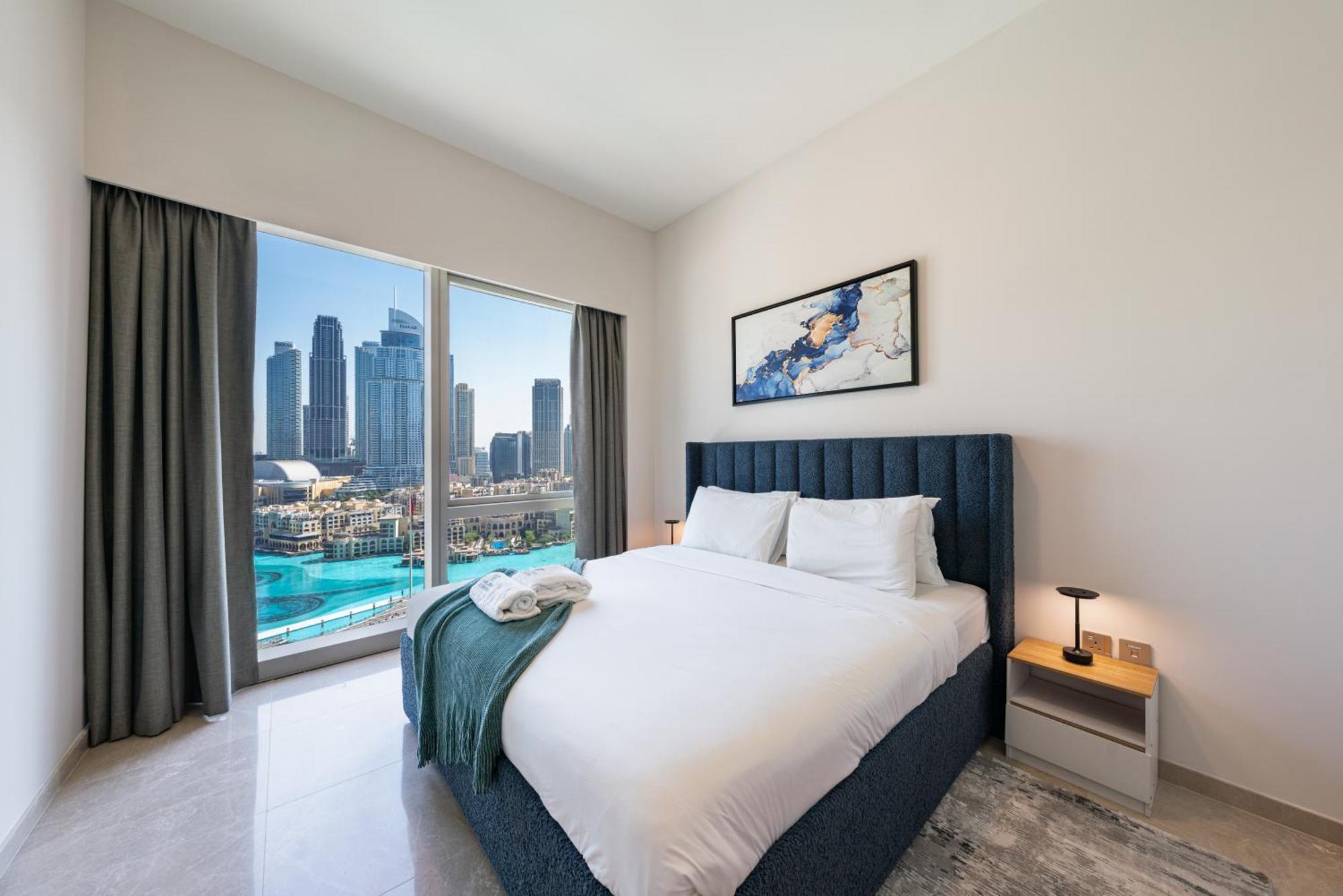 Apartment Skyline Majesty - Luxury Living With Full Burj Khalifa & Fountain Views - 1703
